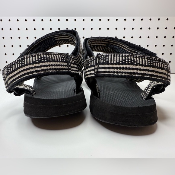Teva Original Universal Sport Sandals Women’s 7 Black and White Geometric Print - Picture 7 of 15